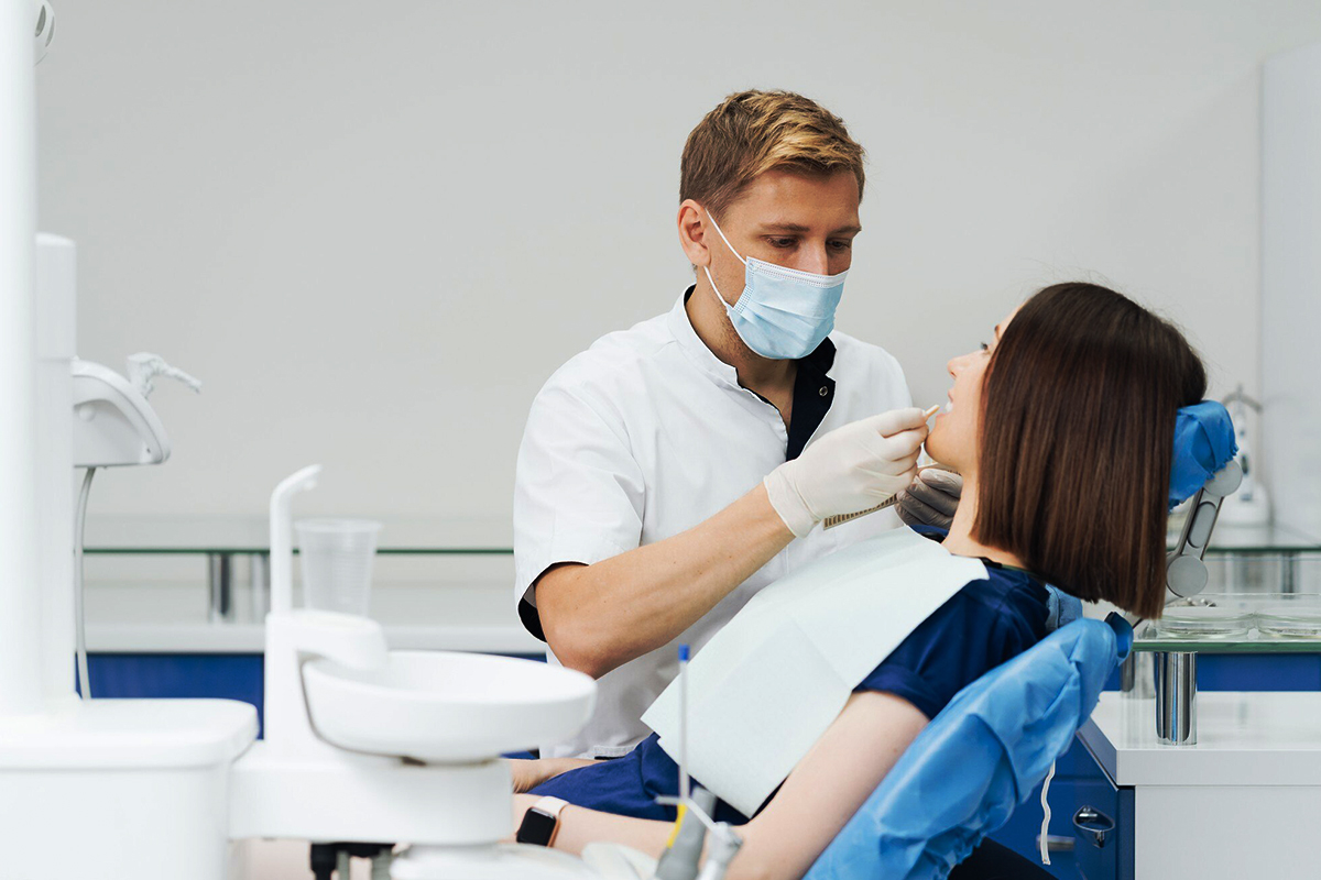 What to Expect at Hackney’s VDental Smile Studio During Your First Visit
